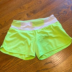 Lululemon Groovy Run Shorts